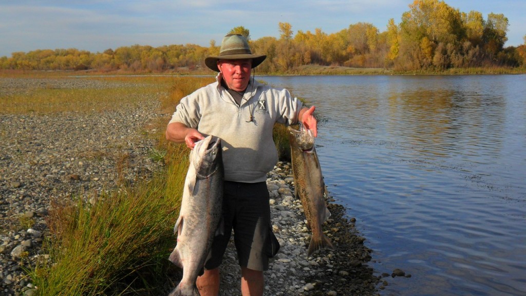 Sacramento River Salmon Still Biting