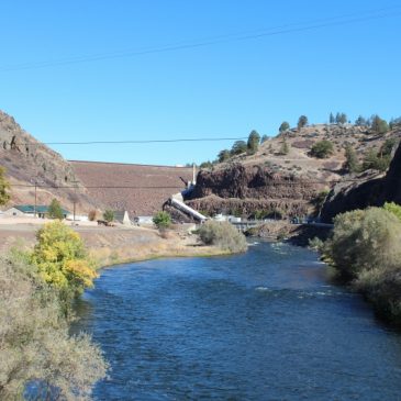 Feds, State And Tribes Sign Klamath Dam Removal Agreement