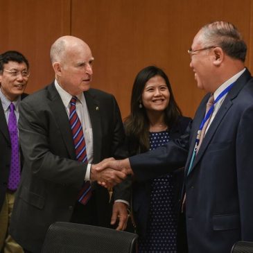 Jerry Brown Poses As ‘Green Governor’ While He Promotes Fracking, Delta Tunnels