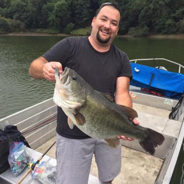 Lake Chabot Features Trophy Bass, Crappie & Trout