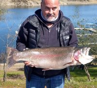 New Lake Record 19.96 Lb. Rainbow Trout Caught